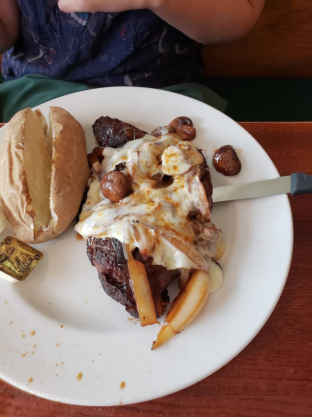 Brass Rail Bar & Grill | restaurant | 89 Freneau Ave, Matawan, NJ 07747, USA | 7322908400 OR +1 732-290-8400