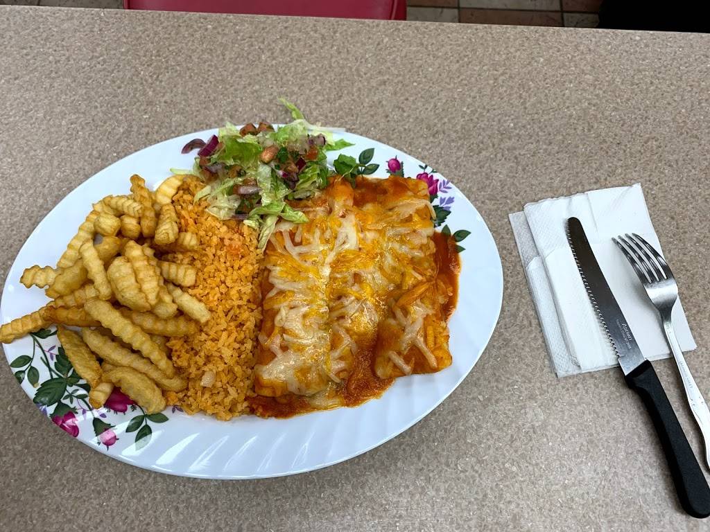 La Bendición | restaurant | 276 White St, Danbury, CT 06810, USA | 2034563277 OR +1 203-456-3277