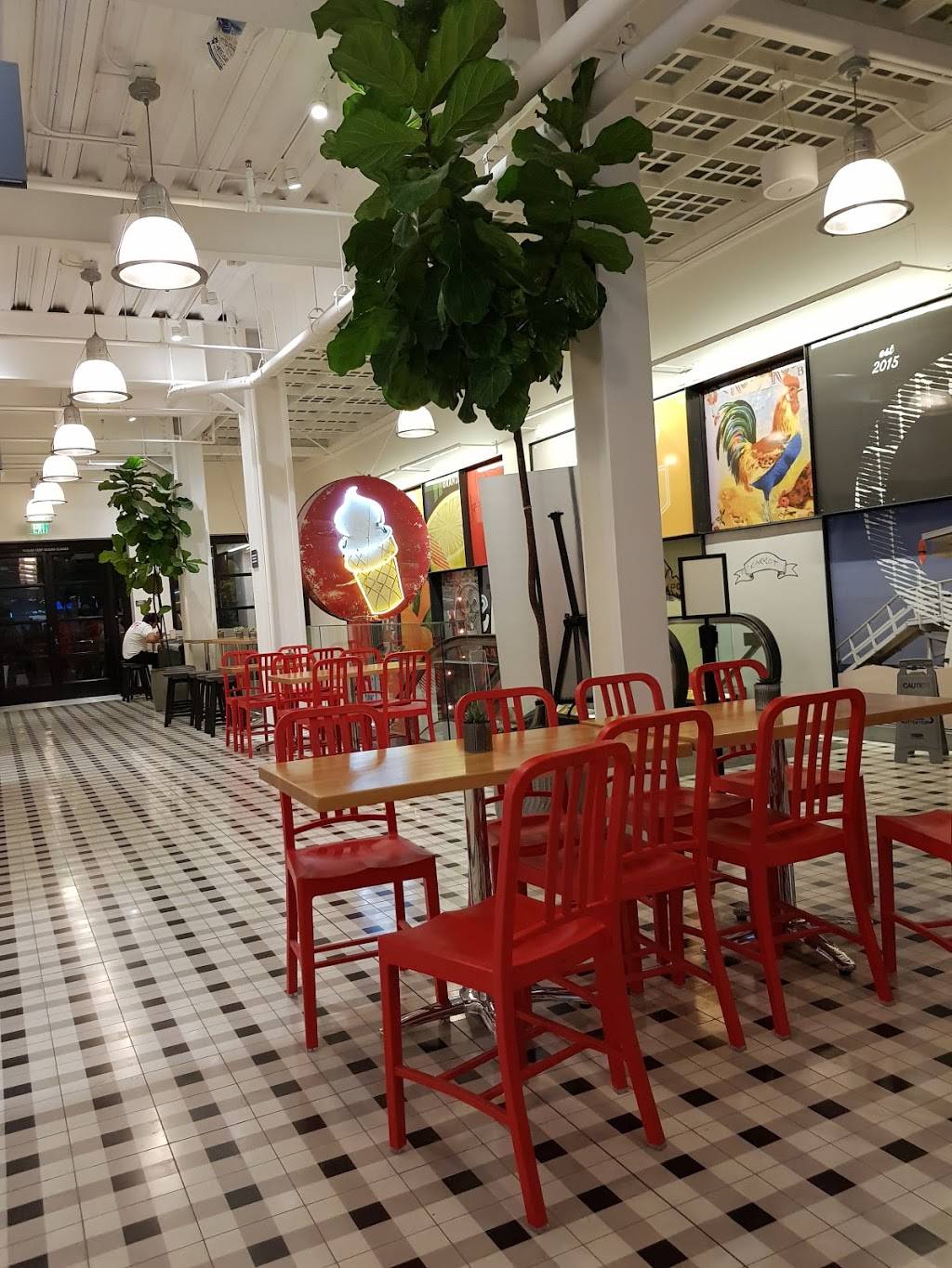 Voltaggio STRFSH | restaurant | 1315 3rd Street Promenade, Santa Monica, CA 90401, USA | 4243175429 OR +1 424-317-5429