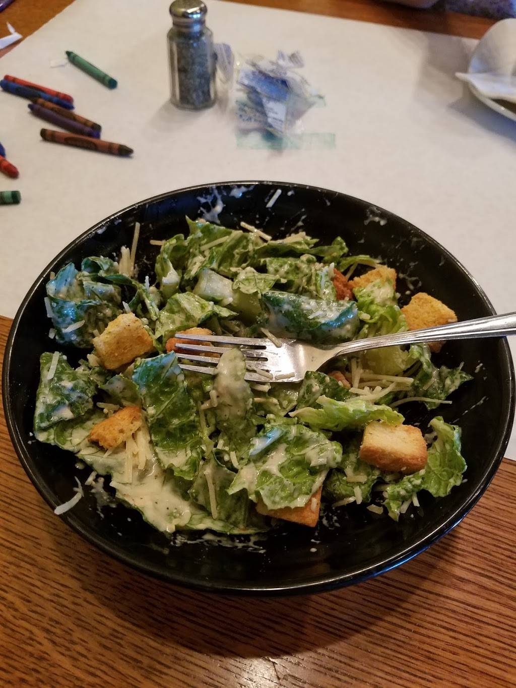 Garfields | restaurant | 2400 Meadowbrook Mall, Bridgeport, WV 26330, USA | 3048428556 OR +1 304-842-8556