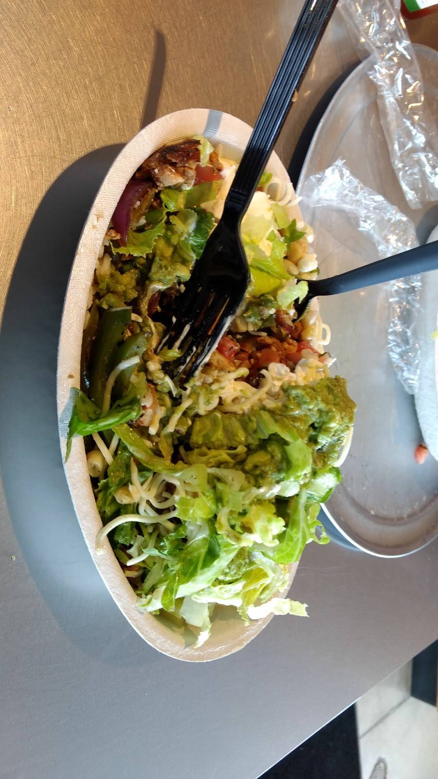 Chipotle Mexican Grill | restaurant | 65 Drum Hill Rd, Chelmsford, MA 01824, USA | 9784520693 OR +1 978-452-0693