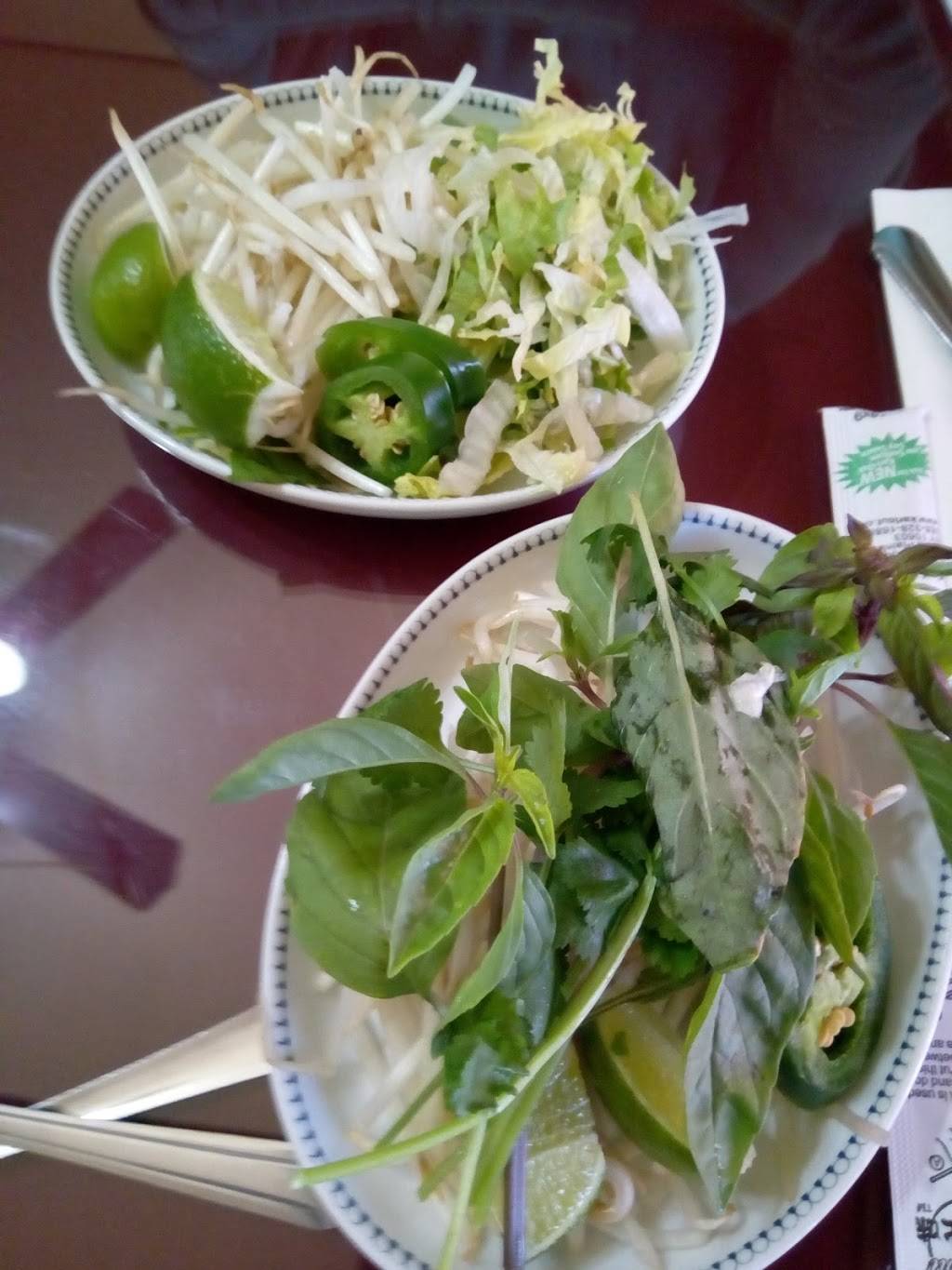 Little Saigon Restaurant | restaurant | 7016 N 57th Ave, Glendale, AZ 85301, USA | 6239396136 OR +1 623-939-6136