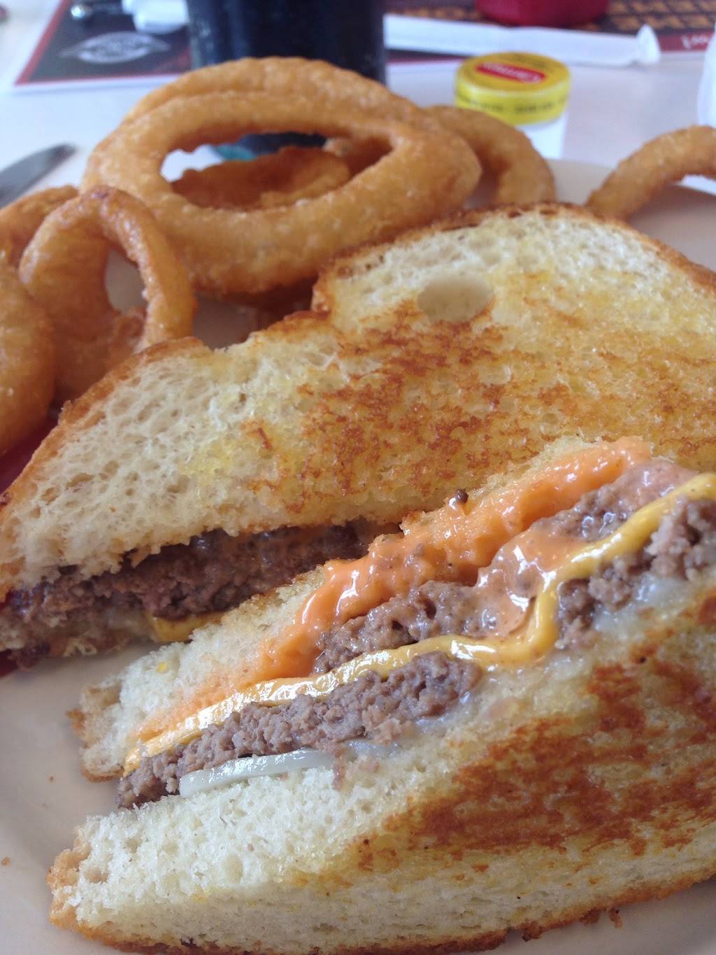 Steak n Shake | restaurant | 720 W 81st Street, Merrillville, IN 46410, USA | 2197368901 OR +1 219-736-8901