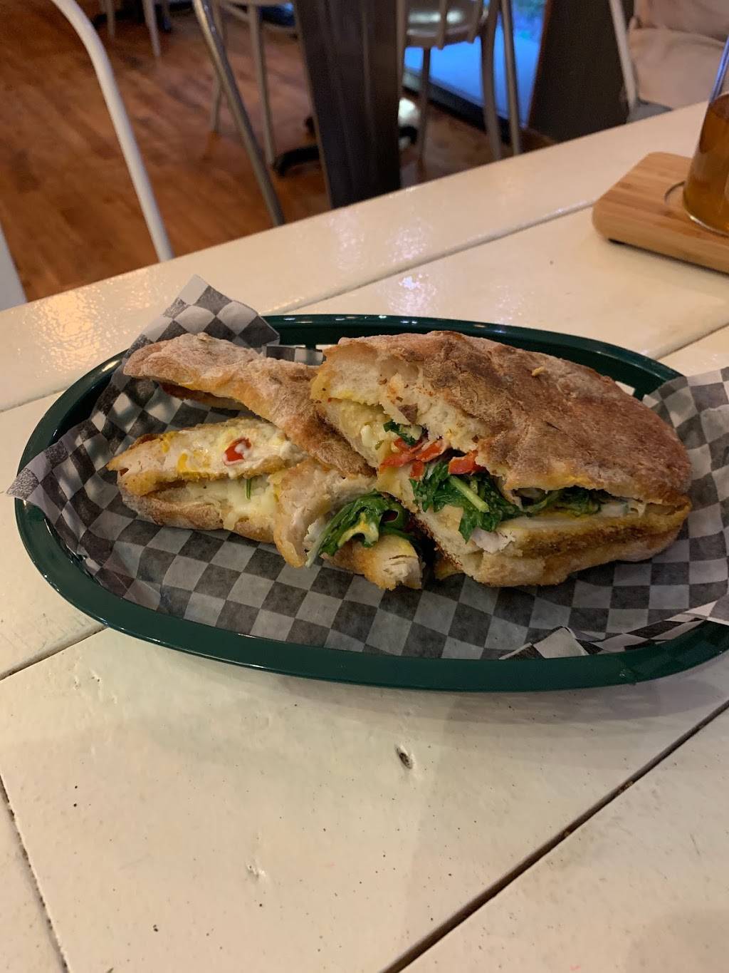 Cafe via Berri | restaurant | 426 Rue Faillon E, Montréal, QC H2R 1L4, Canada | 5145433542 OR +1 514-543-3542