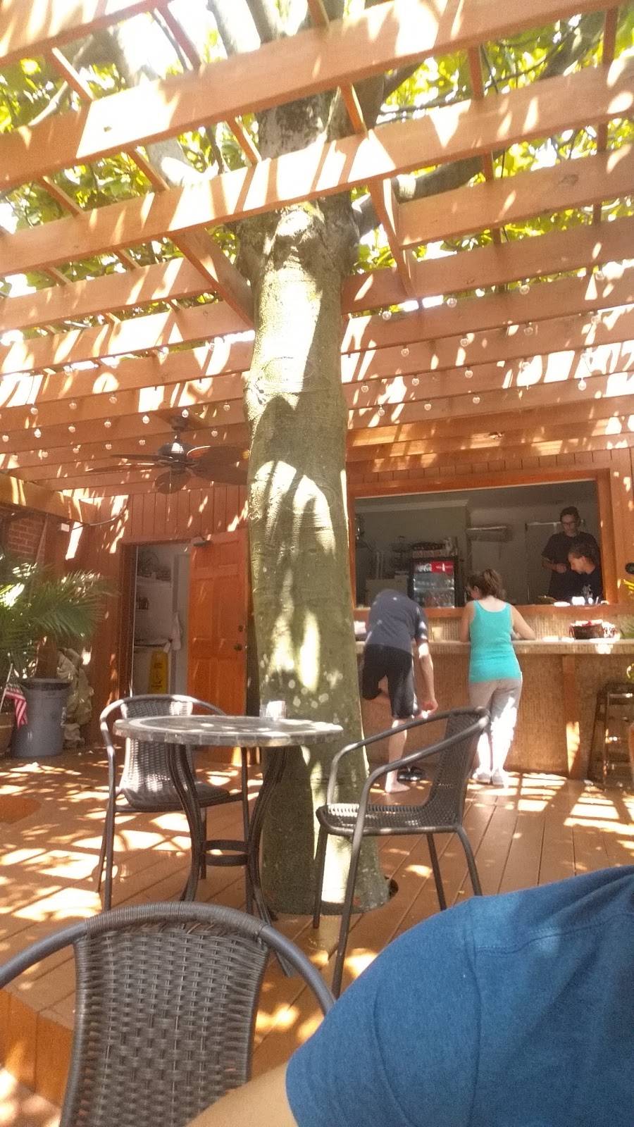 The Muze Cafe | cafe | 4 Somerset St, Ocean City, MD 21842, USA | 4102898800 OR +1 410-289-8800