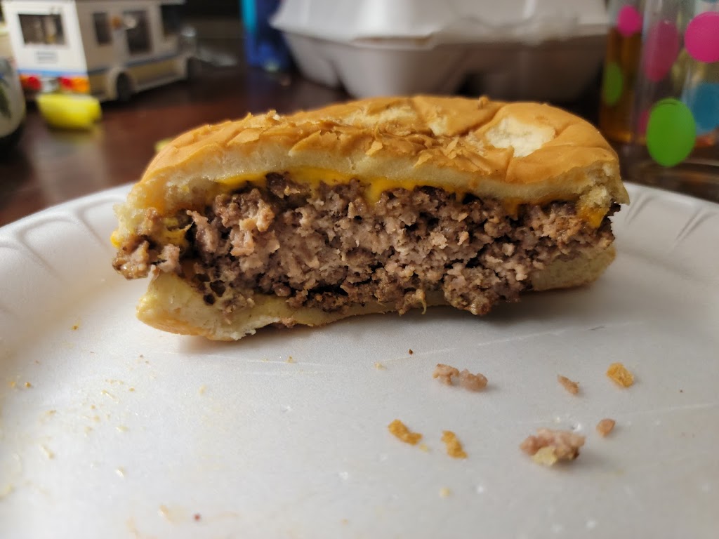 Freeport Cafe | cafe | 39 FL-20, Freeport, FL 32439, USA | 8508354626 OR +1 850-835-4626