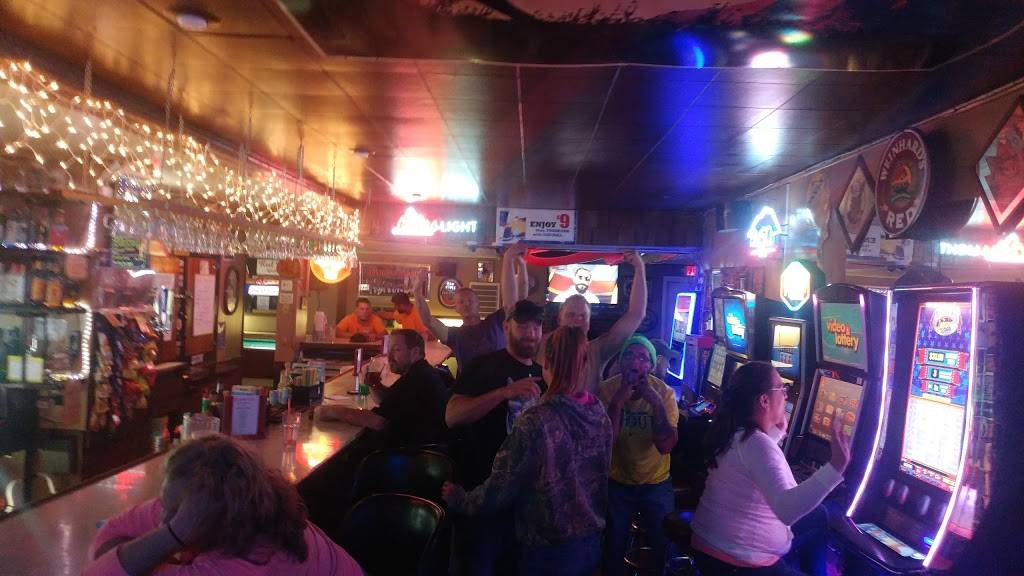 Judys Red Barn | restaurant | 918 W Main St, Lyons, OR 97358, USA | 5038592826 OR +1 503-859-2826