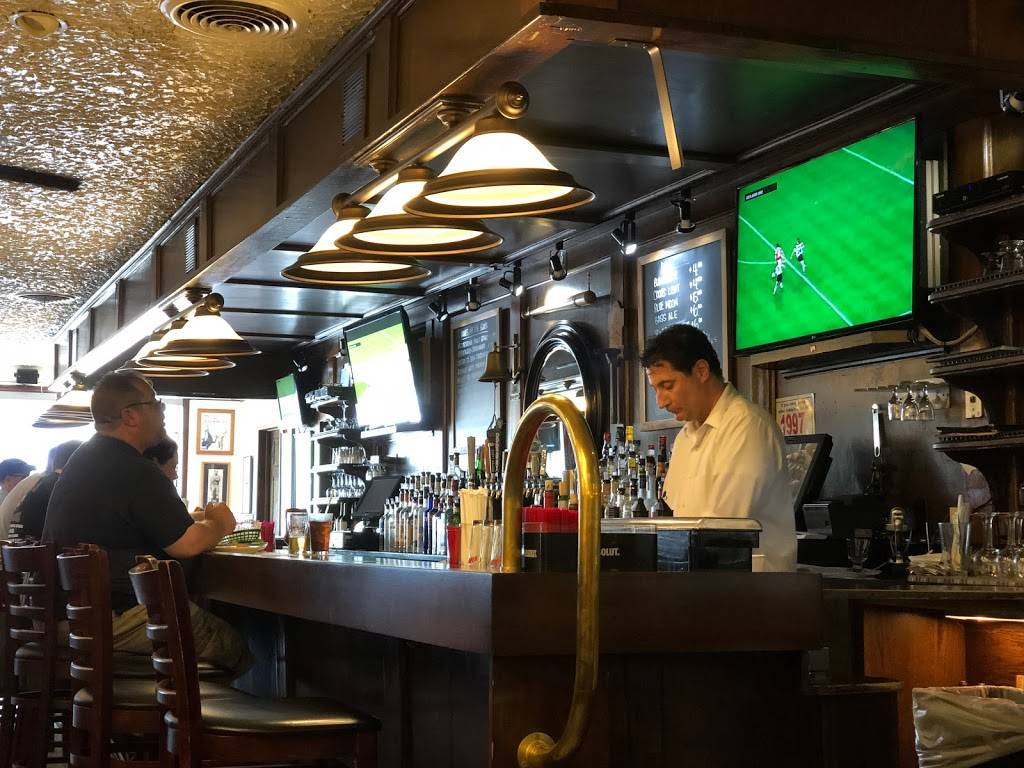 Pipers Kilt | restaurant | 433 White Plains Rd, Eastchester, NY 10709, USA | 9147795772 OR +1 914-779-5772