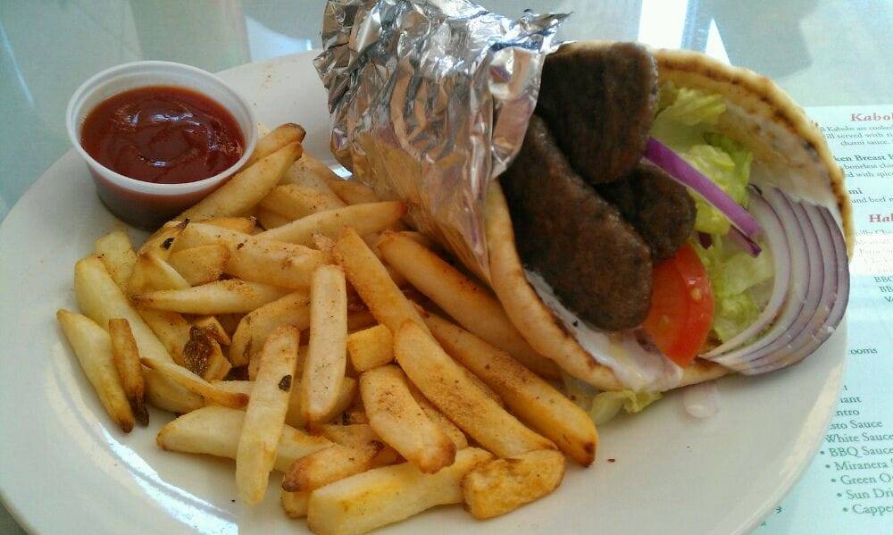 MILANS PIZZA | meal takeaway | 15030 Harlan Rd, Lathrop, CA 95330, USA | 2098581111 OR +1 209-858-1111