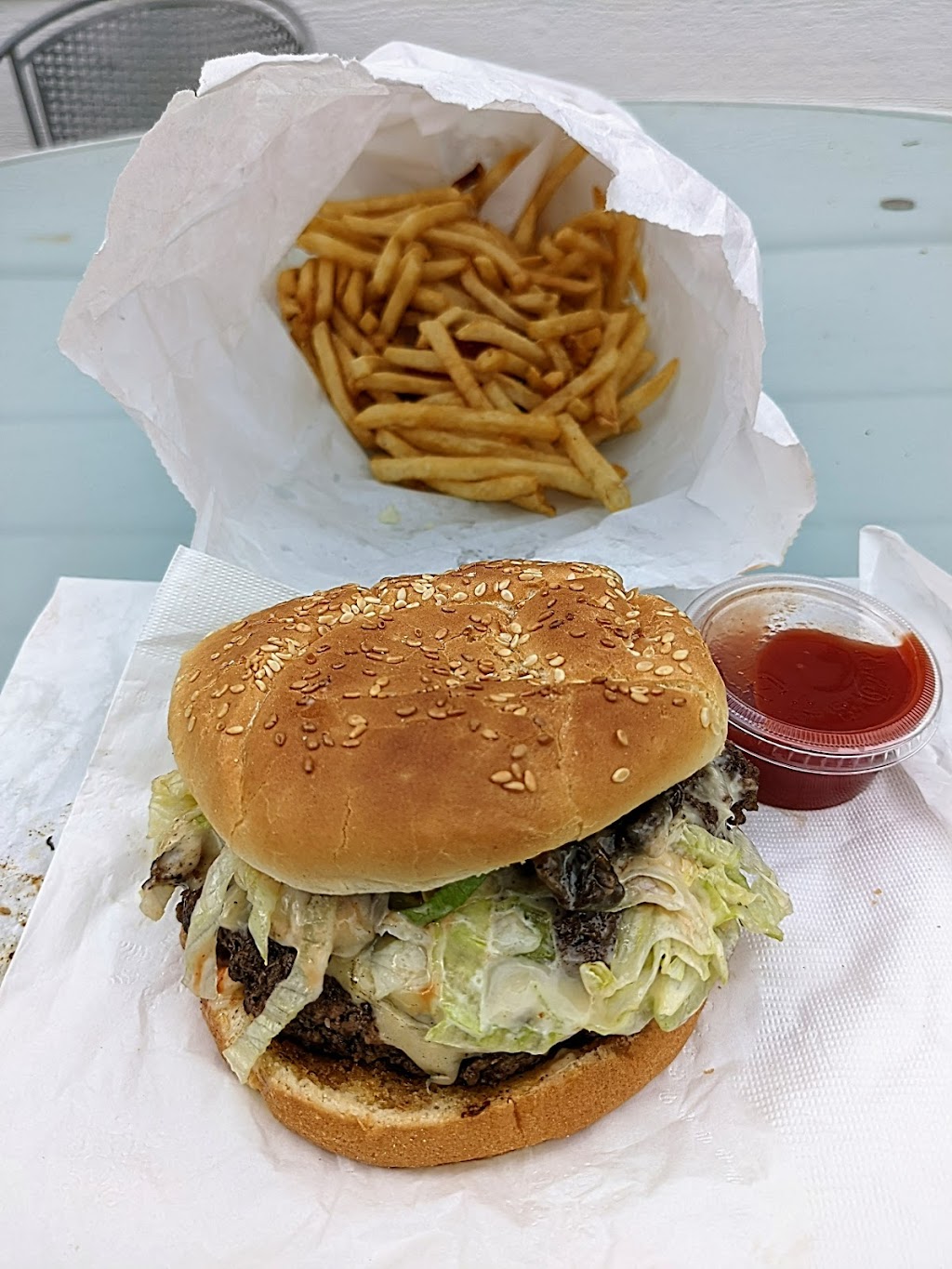 Daves place | restaurant | Mathews St, Fort Jones, CA 96032, USA | 5304684567 OR +1 530-468-4567