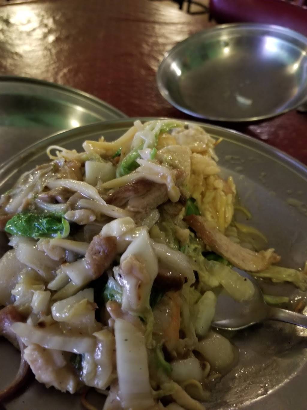 Lotus Palace Restaurant | restaurant | 134 N Main St, Adrian, MI 49221, USA | 5172652480 OR +1 517-265-2480