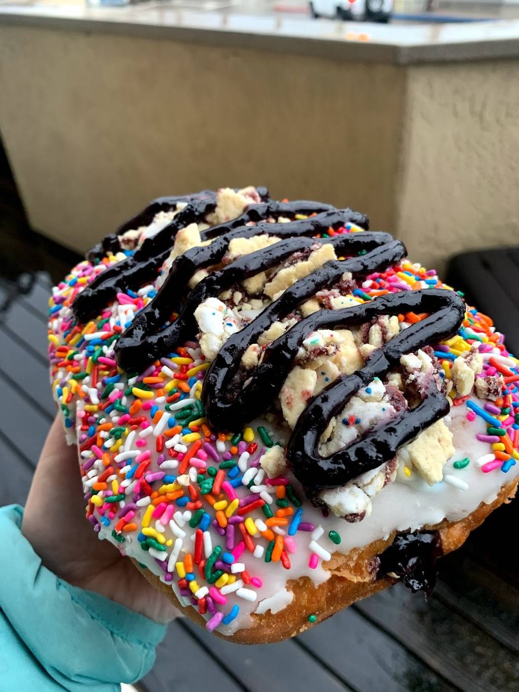 Donut Bar | restaurant | 1380 Garnet Ave, San Diego, CA 92109, USA | 8589002012 OR +1 858-900-2012