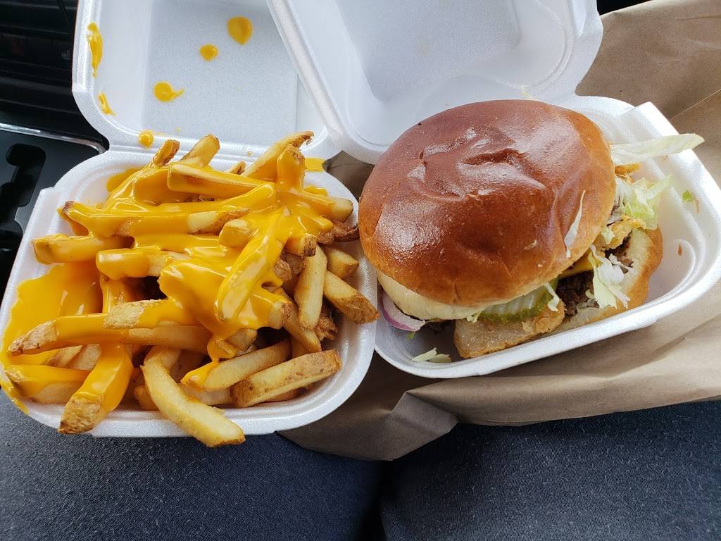 Sizzles | restaurant | 110 MacGregor Rd, Lockport, IL 60441, USA | 8155244391 OR +1 815-524-4391