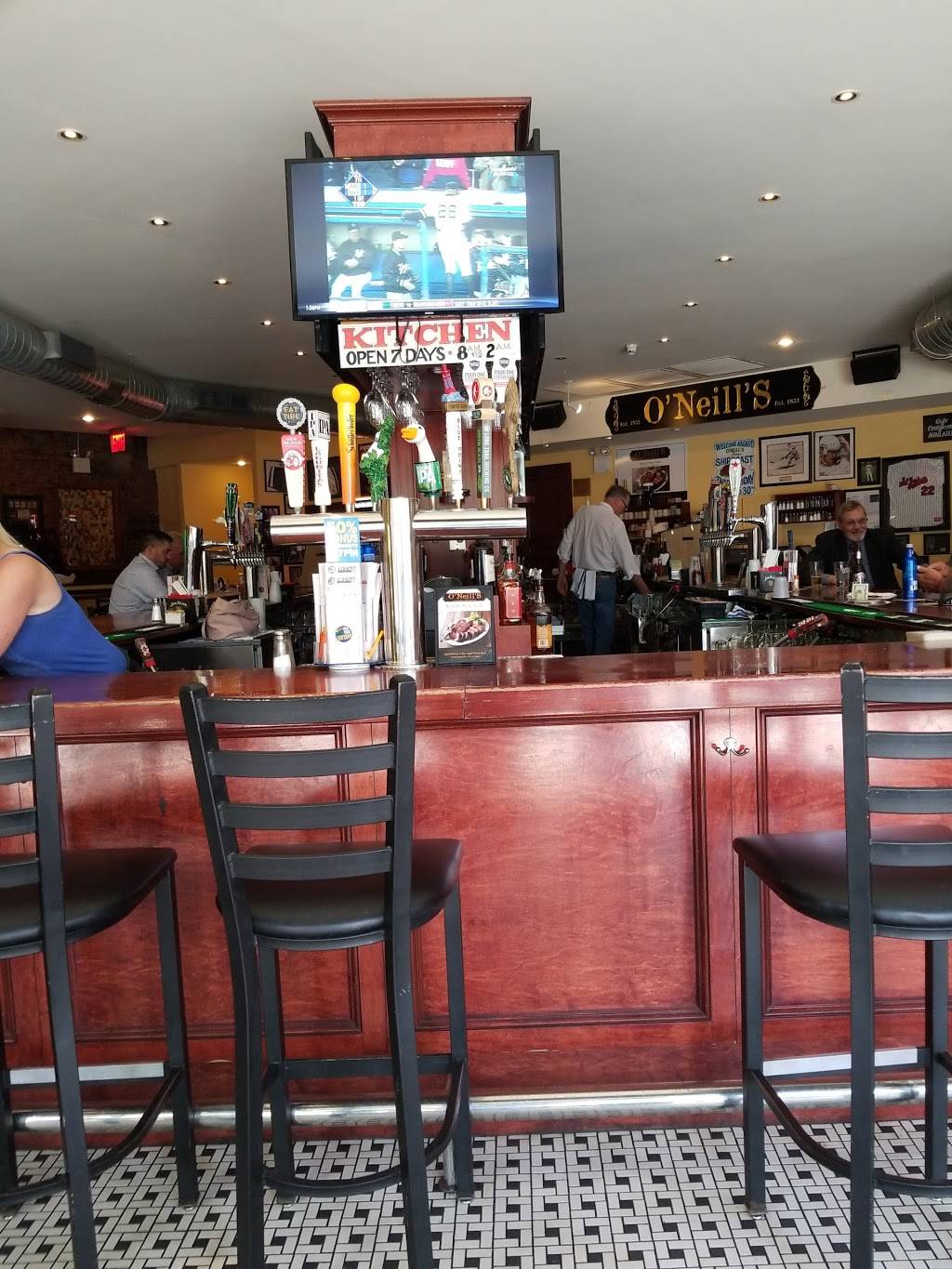 ONeills | restaurant | 64-21 53rd Dr, Maspeth, NY 11378, USA | 7186729696 OR +1 718-672-9696