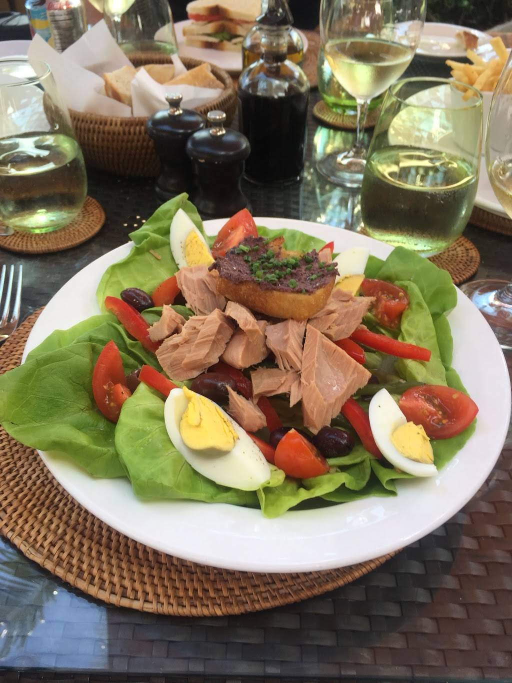 Kit Kat Lounge & Supper Club | restaurant | 3700 N Halsted St, Chicago, IL 60613, USA | 7735251111 OR +1 773-525-1111