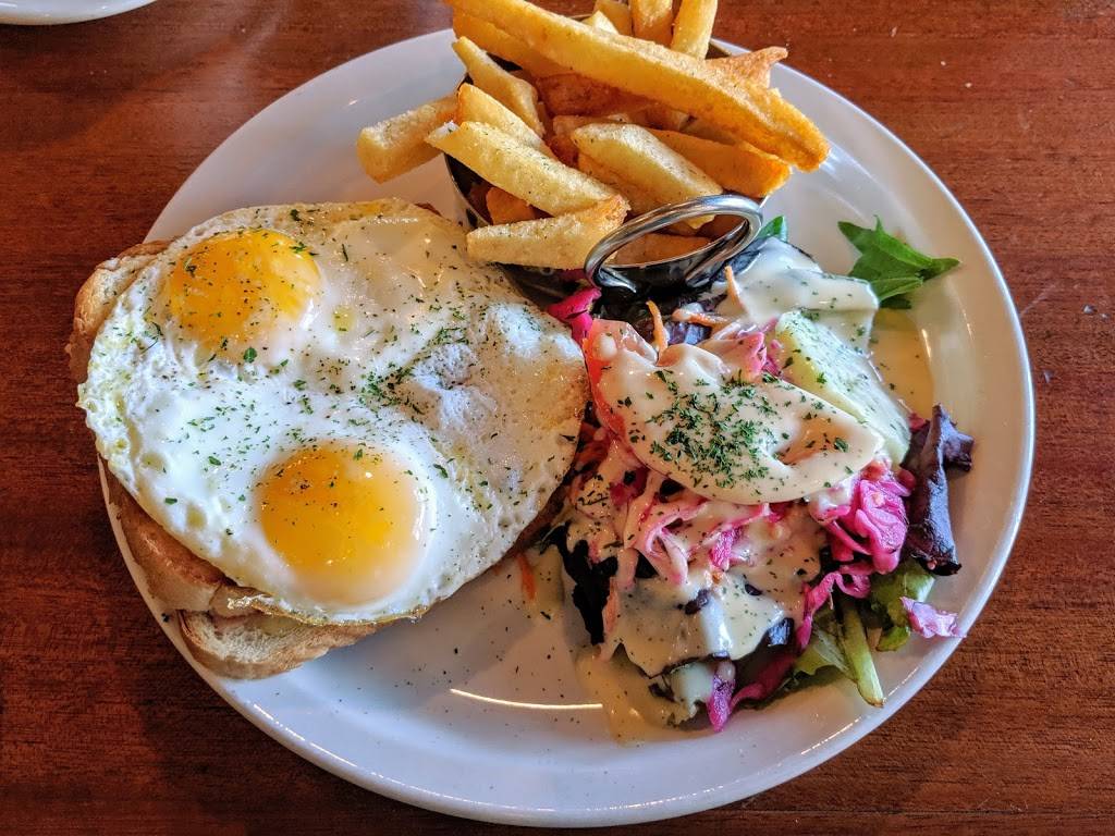 Cafe Brussels | restaurant | 1718 Houston Ave, Houston, TX 77007, USA | 7132226996 OR +1 713-222-6996