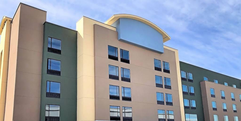 SpringHill Suites by Marriott | restaurant | 195 Hegenberger Rd, Oakland, CA 94621, USA | 5105697000 OR +1 510-569-7000