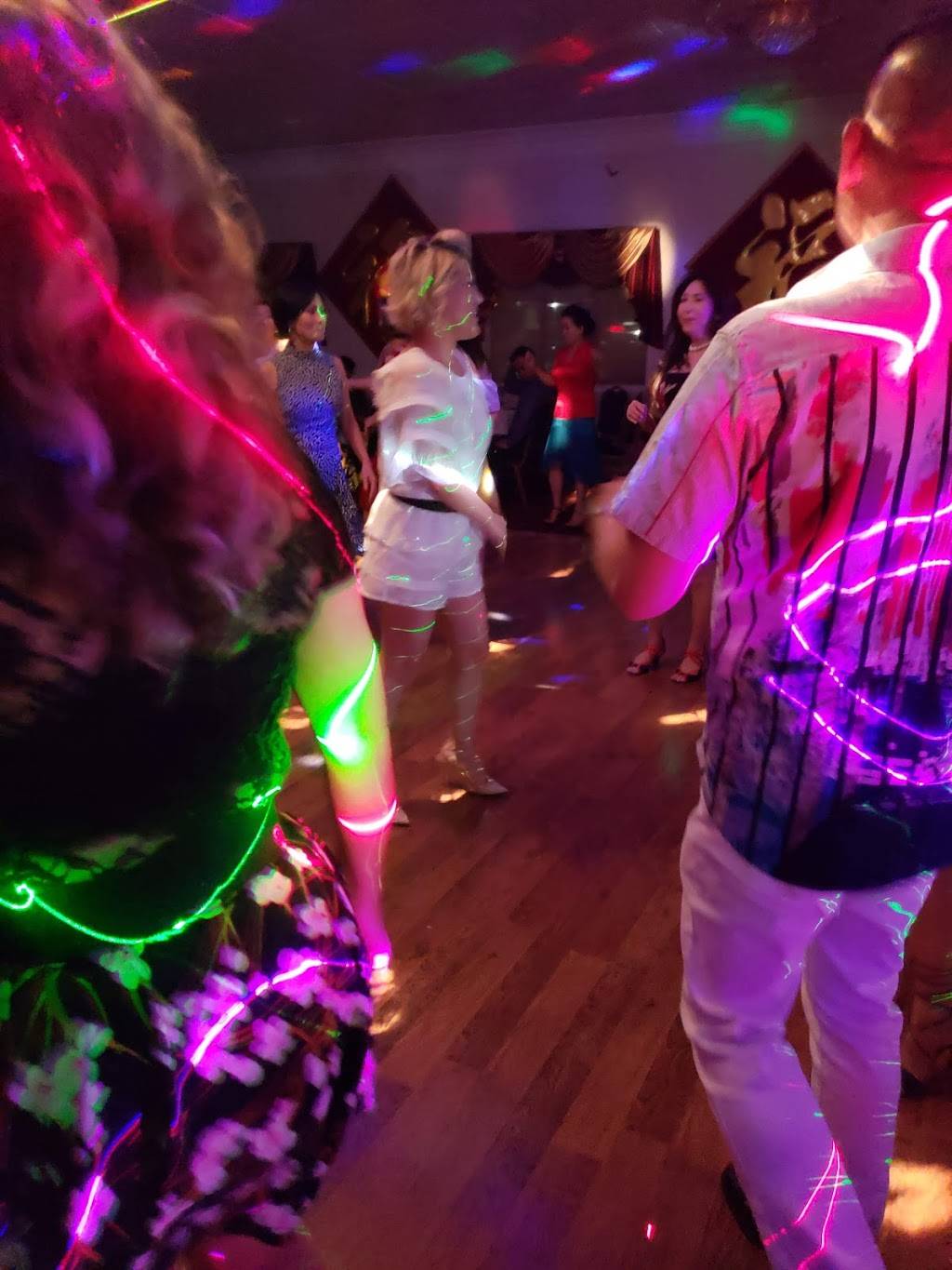 A&A Tasty | restaurant | 6601 Florin Rd, Sacramento, CA 95828, USA | 9163790309 OR +1 916-379-0309