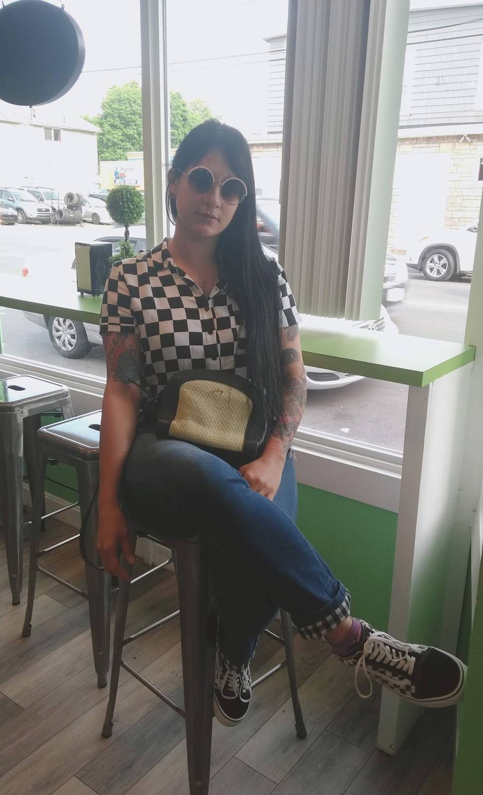 617 Monchies | restaurant | 617 Boston St, Lynn, MA 01905, USA | 7815991025 OR +1 781-599-1025