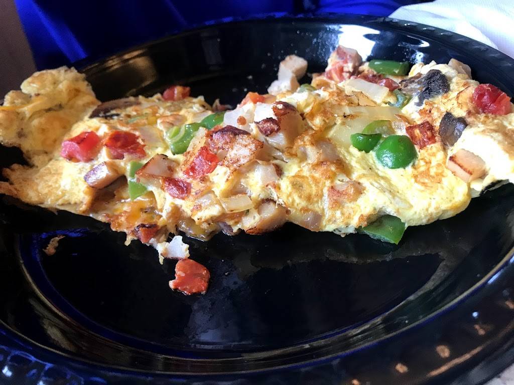 The Railroad Cafe | restaurant | 117 Lowe St, Fort Valley, GA 31030, USA | 4788275252 OR +1 478-827-5252