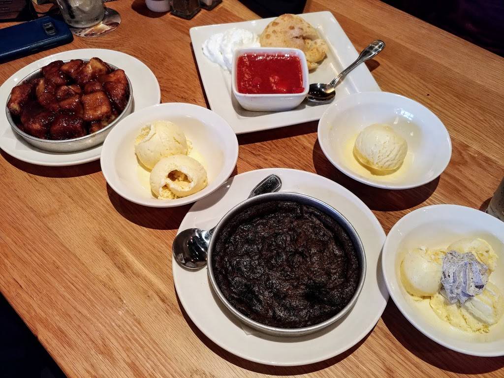 BJs Restaurant & Brewhouse | restaurant | 14442 E Cedar Ave, Aurora, CO 80012, USA | 3033663550 OR +1 303-366-3550