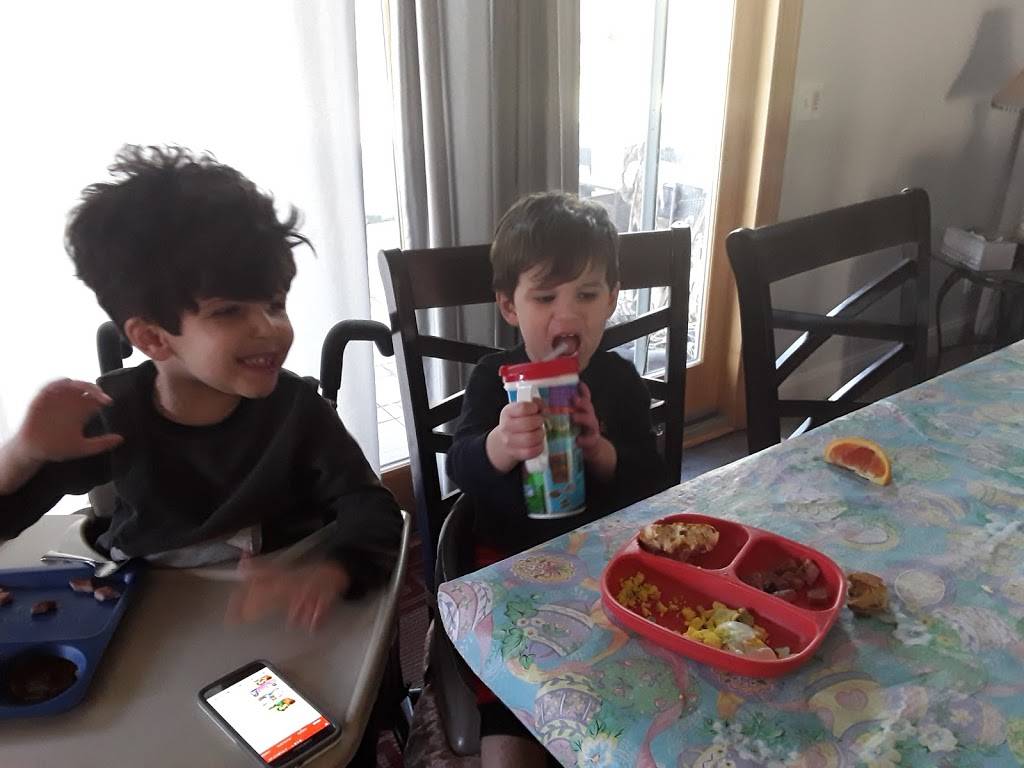 Babes Sports Bar & Grill | restaurant | 115 Honest St # B, Chattanooga, TN 37421, USA | 4238559800 OR +1 423-855-9800