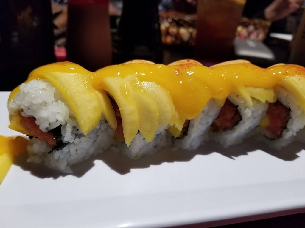 Arigato Sushi | restaurant | 1740 N Main St, Salinas, CA 93906, USA | 8314430100 OR +1 831-443-0100