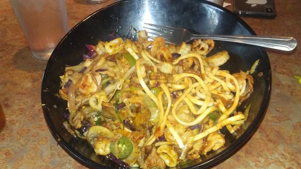 Genghis Grill | restaurant | 5849 US-72 #117, Memphis, TN 38119, USA | 9013084040 OR +1 901-308-4040