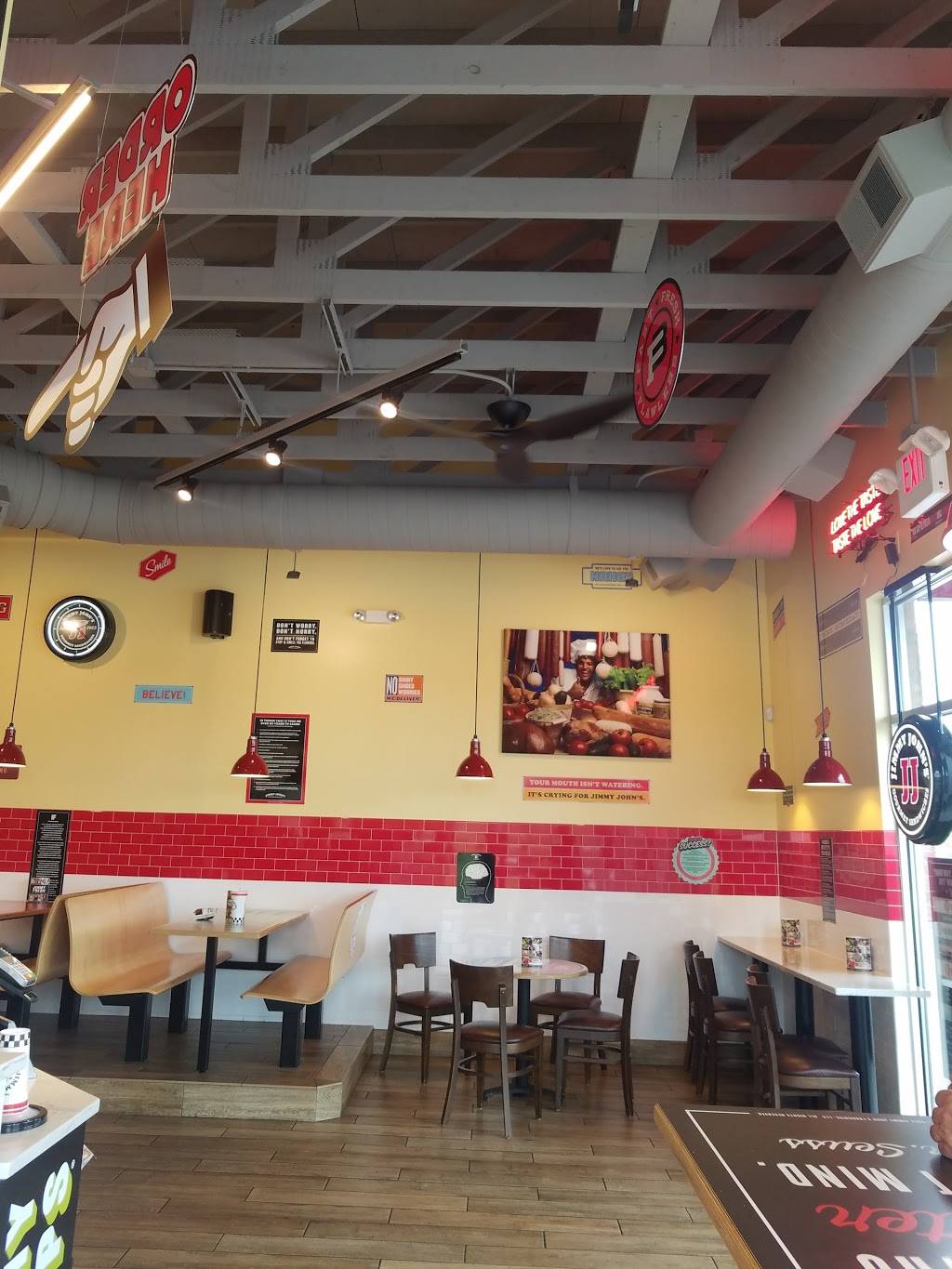 Jimmy Johns | meal delivery | 2504 Truax Blvd, Eau Claire, WI 54703, USA | 7158330111 OR +1 715-833-0111