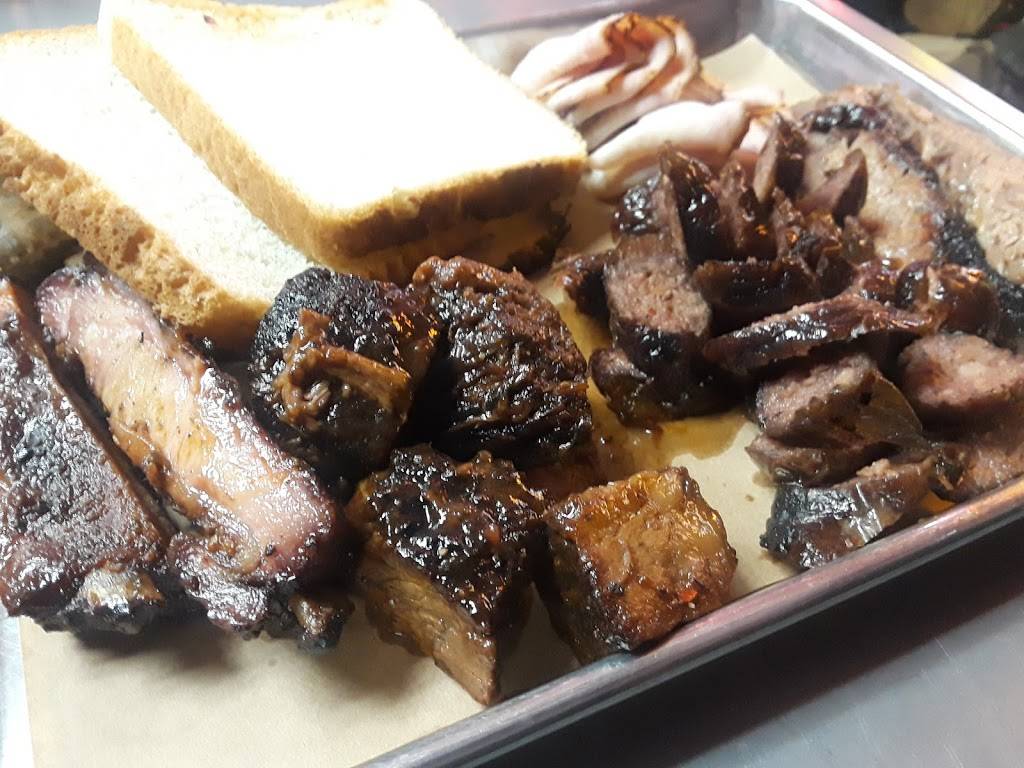 Louie King BBQ | restaurant | 1916 Greenville Ave, Dallas, TX 75206, USA | 2148129848 OR +1 214-812-9848