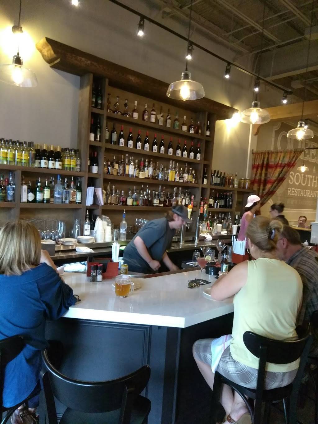 Queenies Southern Restaurant & Bar | restaurant | 151 W Main St, Canton, GA 30114, USA | 7702134897 OR +1 770-213-4897