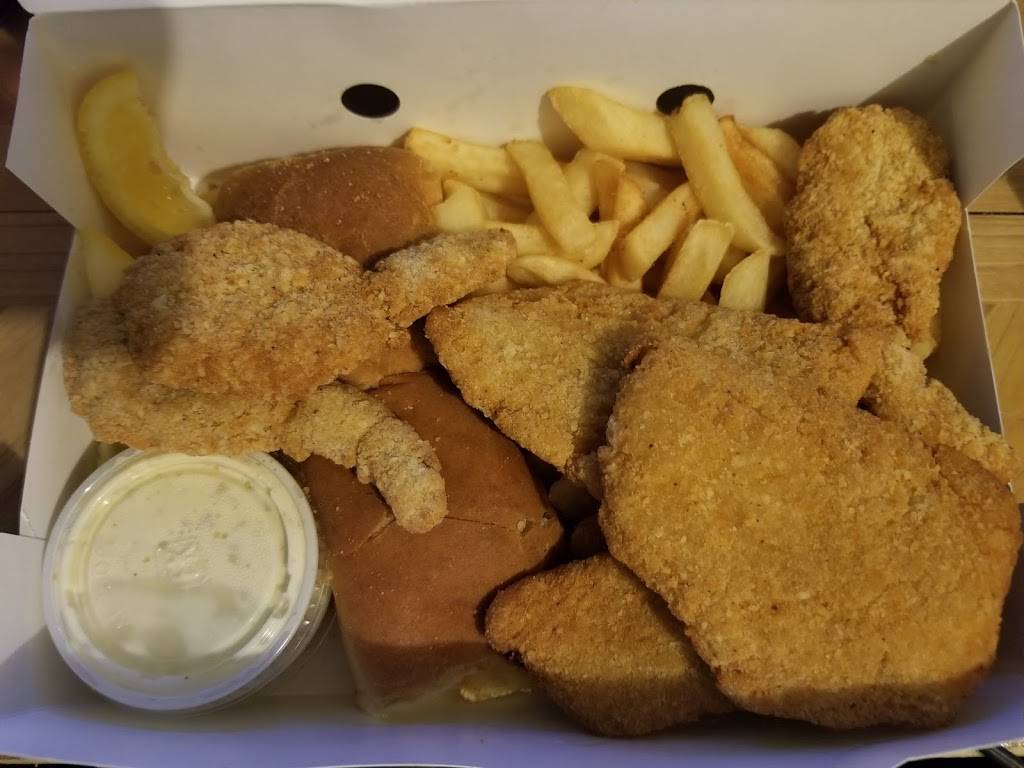 Boat N Net Drive Inns | restaurant | 1411 S Port Ave, Corpus Christi, TX 78405, USA | 3618823803 OR +1 361-882-3803