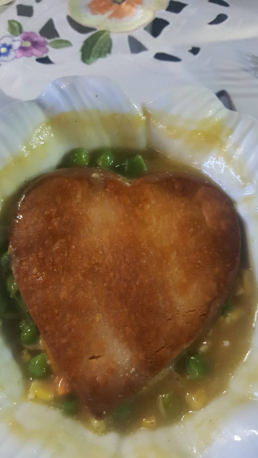 Diamond Tea Room & Bistro | restaurant | 3872 Old Dixie Hwy, Stuart, FL 34997, USA | 7727815153 OR +1 772-781-5153