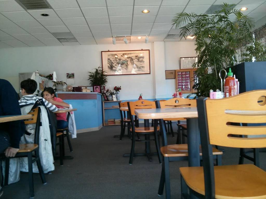 Little Hunan | restaurant | Cross Creek Village, 909 W Spring Creek Pkwy #200, Plano, TX 75023, USA | 9725176218 OR +1 972-517-6218