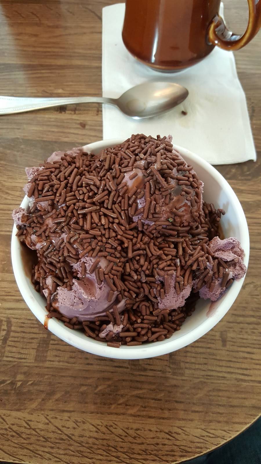 Hoppies | meal takeaway | 2 Lafayette Park, Oxford, NY 13830, USA | 6078432663 OR +1 607-843-2663