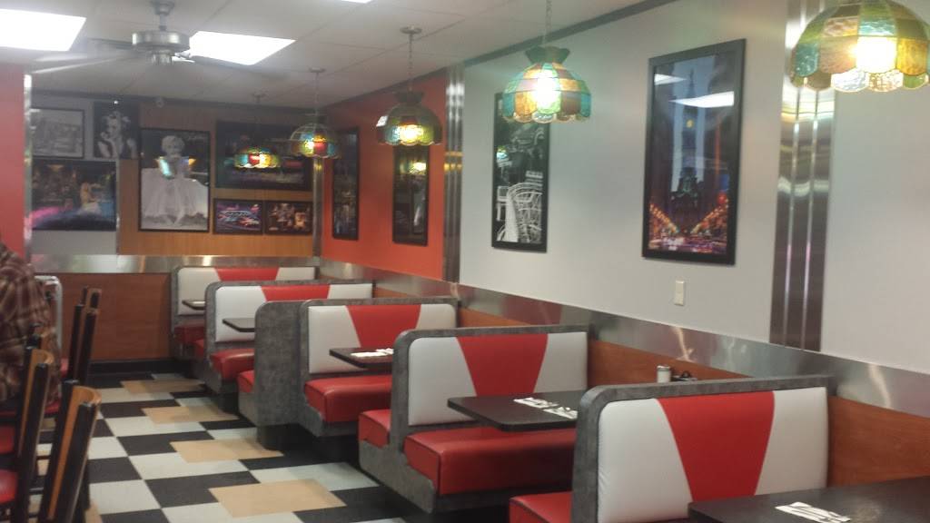 Miss Philly Grill | restaurant | 4211, 2957 Philmont Ave, Huntingdon Valley, PA 19006, USA | 2159477872 OR +1 215-947-7872