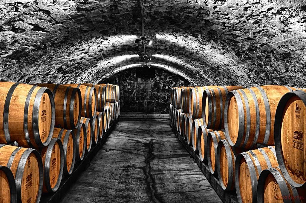 Wollersheim Winery & Distillery | restaurant | 7876 WI-188, Prairie Du Sac, WI 53578, USA | 6086436515 OR +1 608-643-6515