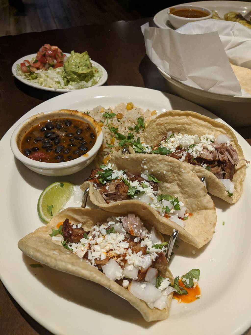 Uncle Julios Mexican From Scratch | restaurant | 181 Jennifer Rd, Annapolis, MD 21401, USA | 4108584035 OR +1 410-858-4035