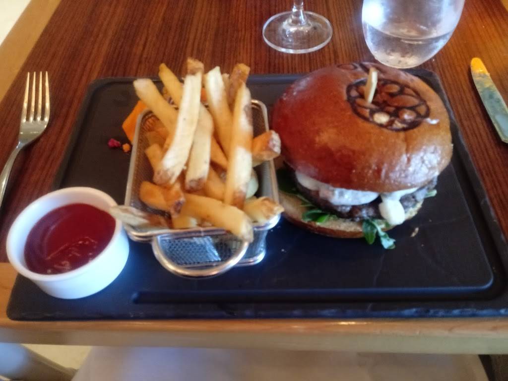 Temple Orange | restaurant | 100 S Ocean Blvd, Manalapan, FL 33462, USA | 5615404923 OR +1 561-540-4923