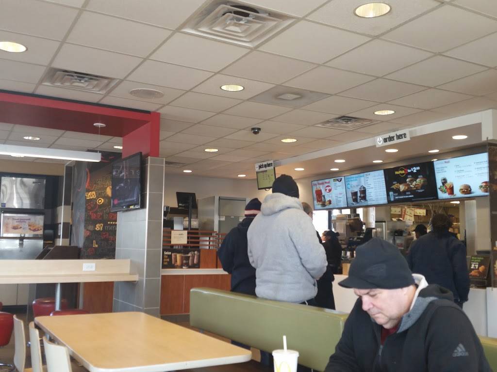 McDonalds | cafe | 3619 Wilkens Ave, Baltimore, MD 21229, USA | 4103686664 OR +1 410-368-6664