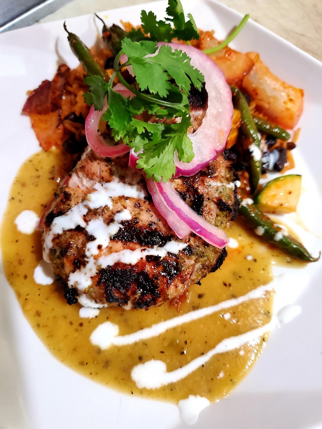 Sportsmans Bar & Grill | restaurant | 205 E Main Ave, Chewelah, WA 99109, USA | 5099356309 OR +1 509-935-6309