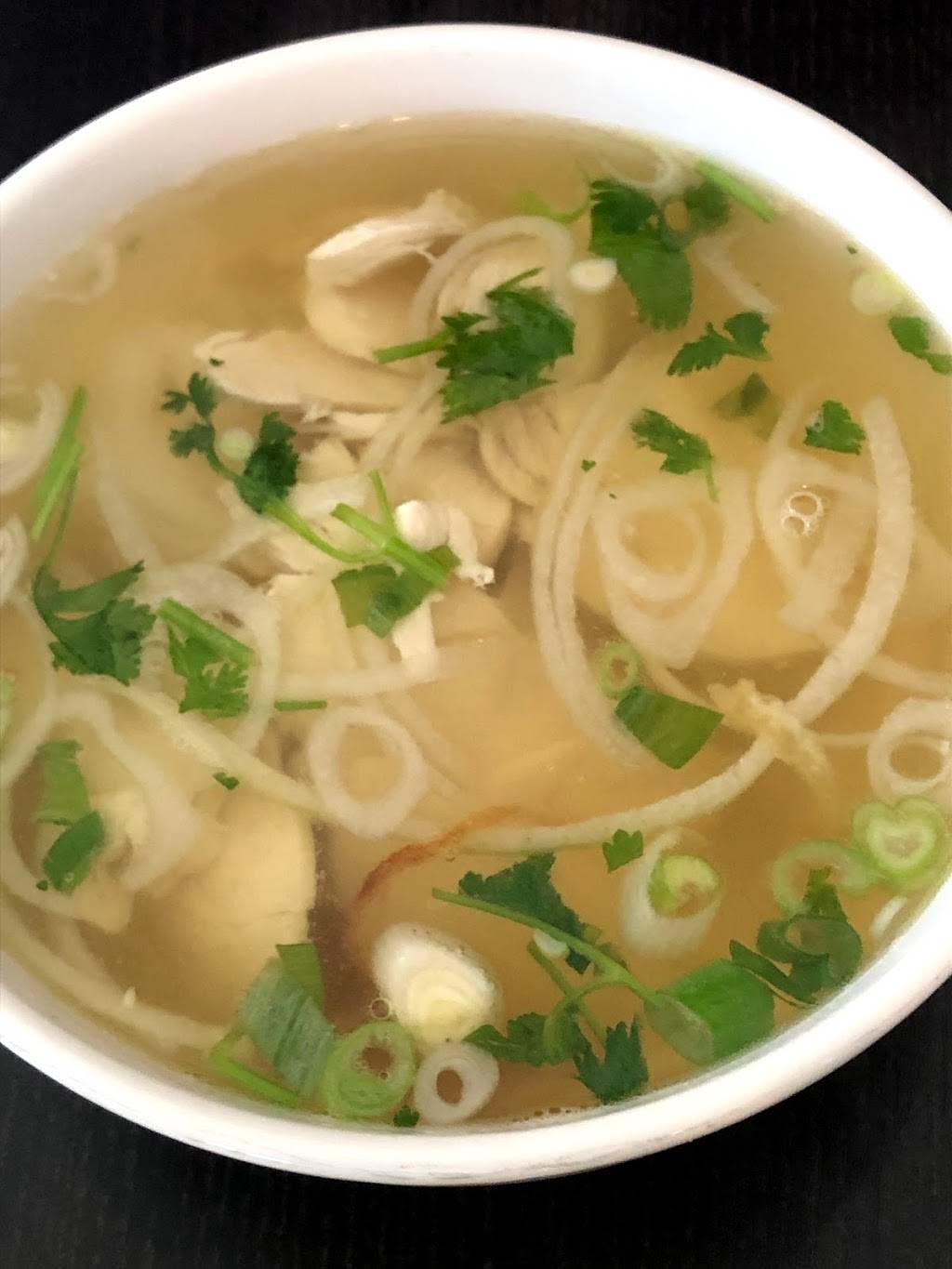 Phở Saigon Restaurant | restaurant | 5304 Stockton Blvd, Sacramento, CA 95820, USA | 9164575580 OR +1 916-457-5580