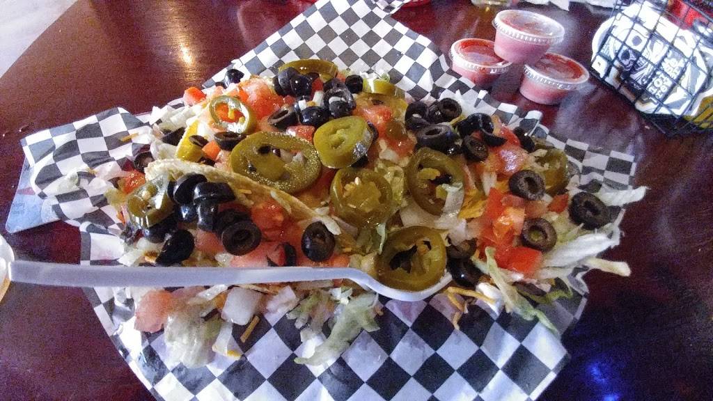 Sidelines Sports Bar & Grill | restaurant | 313 NW Chehalis Ave, Chehalis, WA 98532, USA | 3603456648 OR +1 360-345-6648