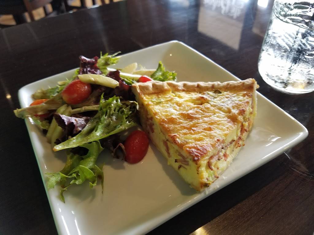 The Bakers Table | restaurant | 4154 S Atlantic Ave, New Smyrna Beach, FL 32169, USA | 3864236656 OR +1 386-423-6656