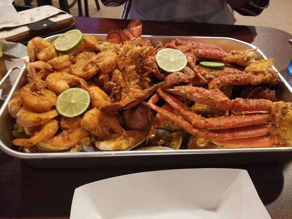 The Crabman | restaurant | 341 Franklin St, Buffalo, NY 14202, USA | 7163226001 OR +1 716-322-6001