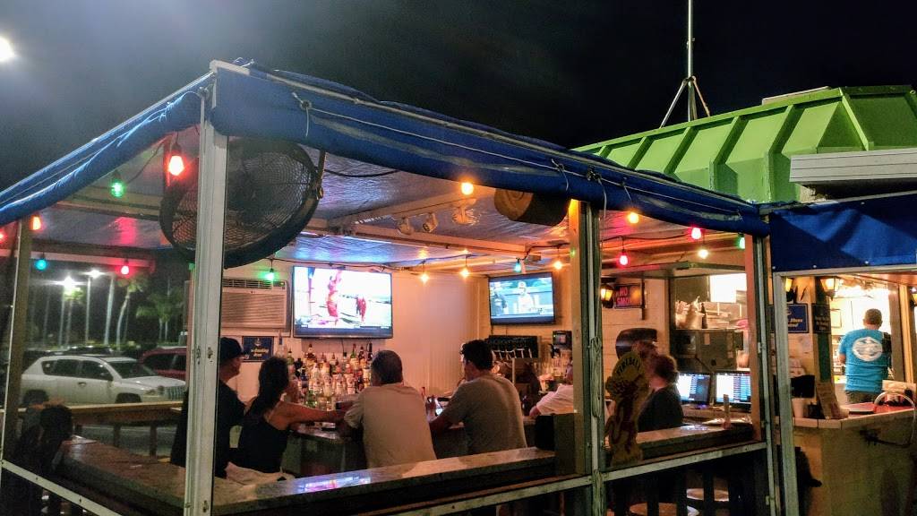 The Sandbar Grill | restaurant | 2602 Bayshore Blvd, Dunedin, FL 34698, USA | 7277341962 OR +1 727-734-1962