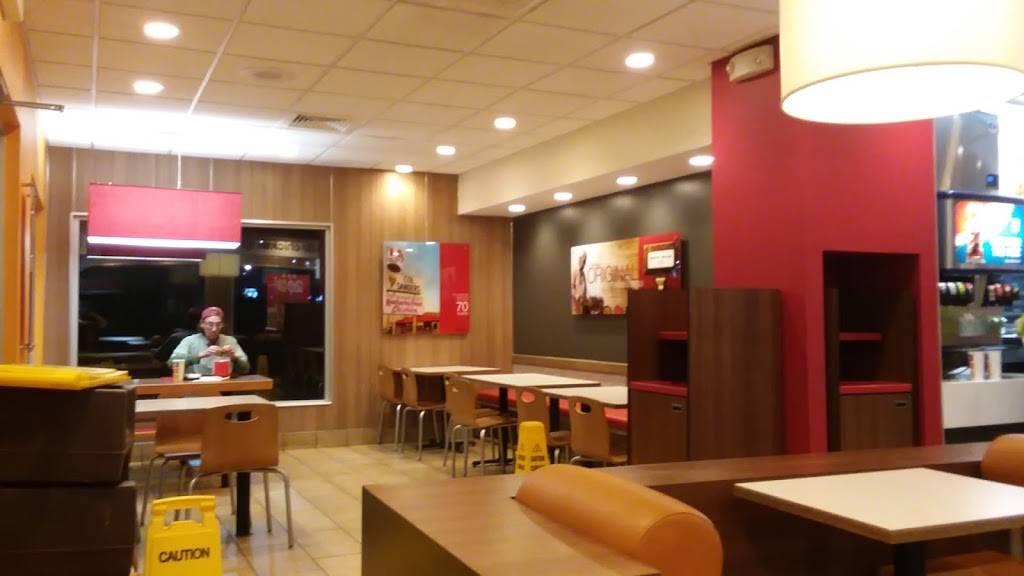 KFC | restaurant | 644 Fairview Rd, Simpsonville, SC 29680, USA | 8649632133 OR +1 864-963-2133