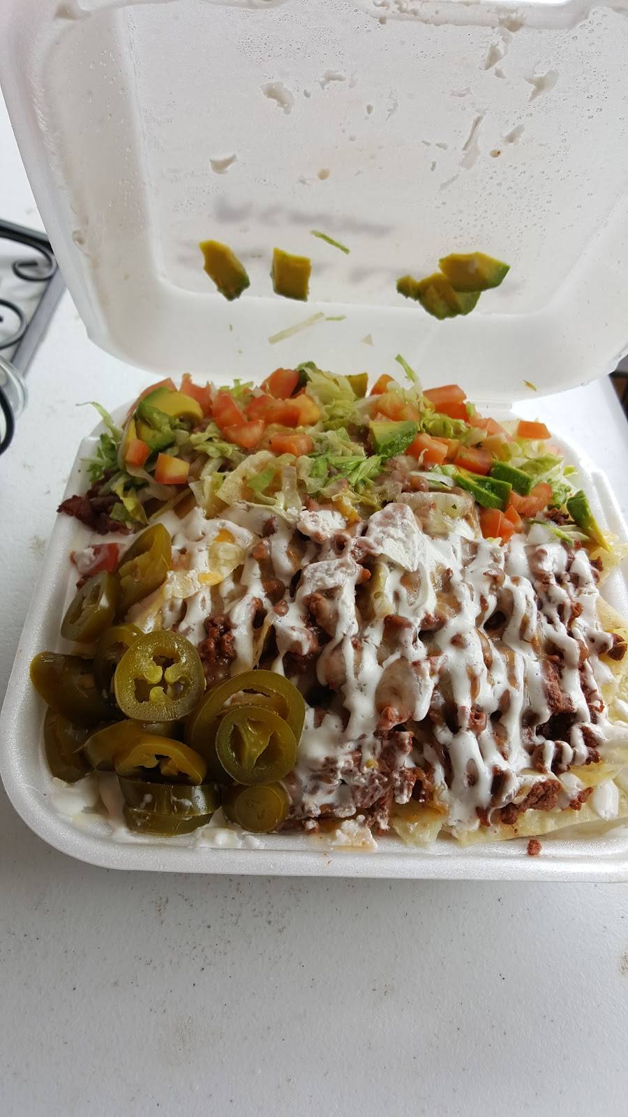 La Carniceria Y Taqueria Jalisco | restaurant | 345 W Olive Ave, Madera, CA 93637, USA | 5596758817 OR +1 559-675-8817