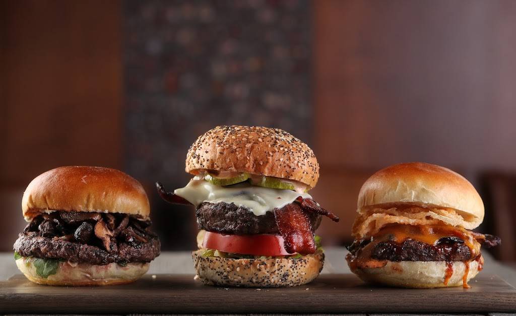 The Great Dane Pub & Brewing Company | restaurant | 123 E Doty St, Madison, WI 53703, USA | 6082840000 OR +1 608-284-0000