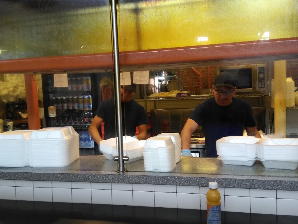 Mambos cheesesteak grill | restaurant | 222 E Market St, Indianapolis, IN 46204, USA | 3179291180 OR +1 317-929-1180